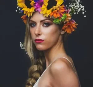 Look Flawless While Traveling | Tips from a NY MUA
