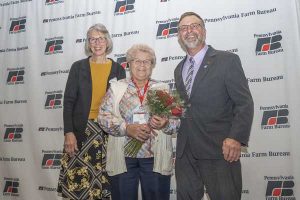Womens leadership chair, Sandy Craft, Evelyn Minteer and PFB president Rick Ebert